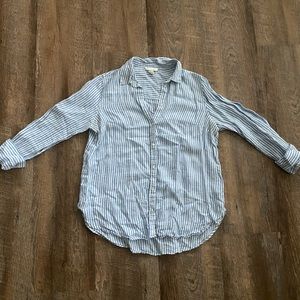 H&M blue and white striped button down shirt